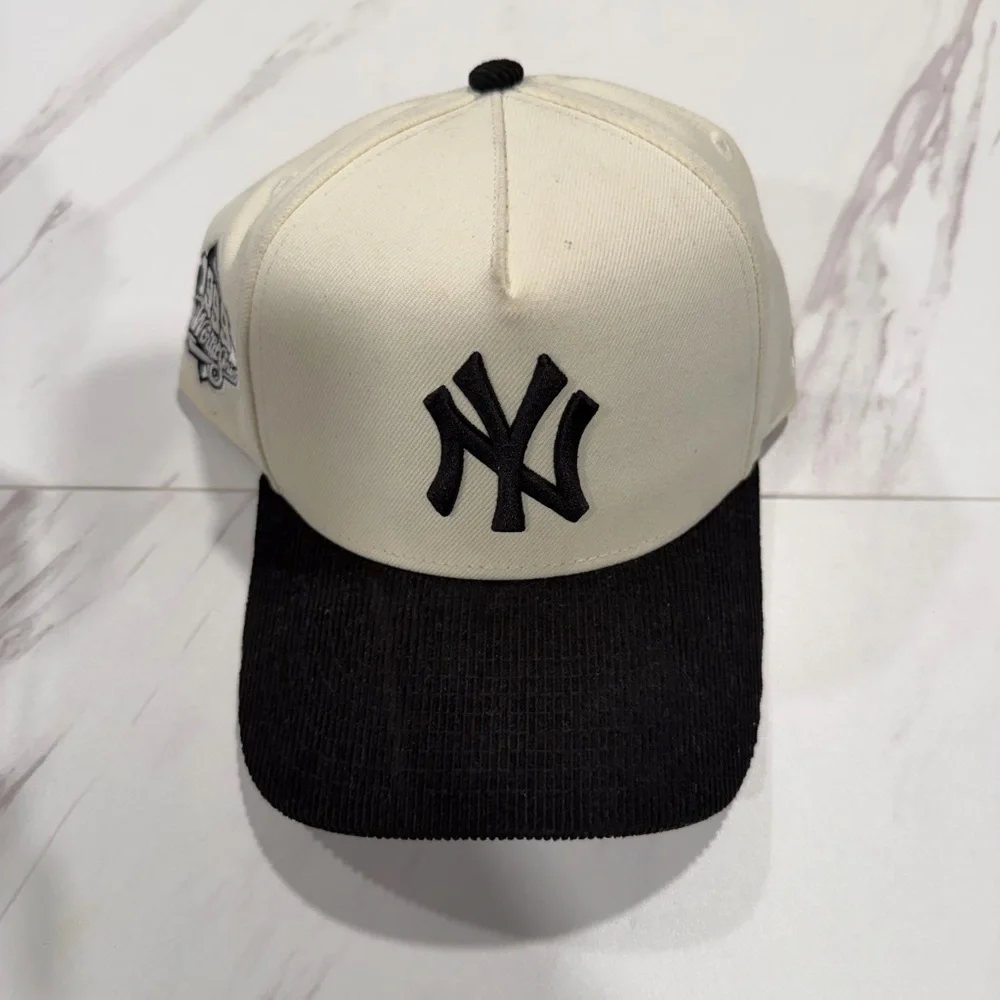SnapBack - Picture 1 of 1